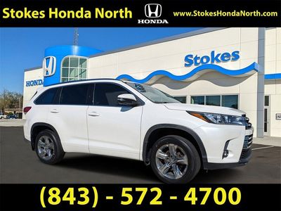 2019 Toyota Highlander - Photo 1