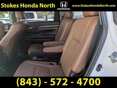 2019 Toyota Highlander - Photo 12