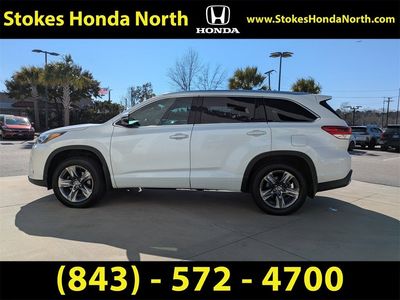 2019 Toyota Highlander - Photo 7