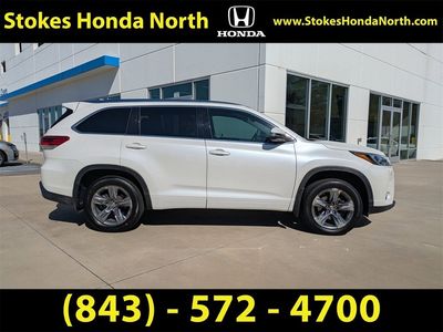 2019 Toyota Highlander - Photo 3