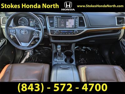2019 Toyota Highlander - Photo 13