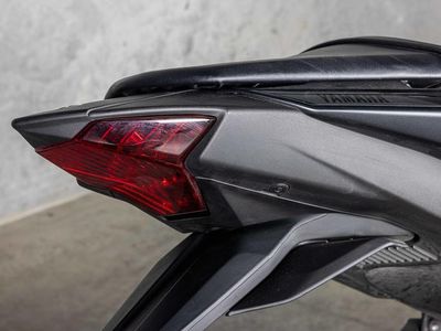 2022 Yamaha MT-03 - Photo 12