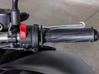 2022 Yamaha MT-03 - Photo 18