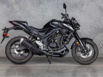 2022 Yamaha MT-03 - Photo 3