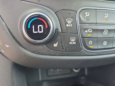 2021 Chevrolet Equinox — photo 17 view
