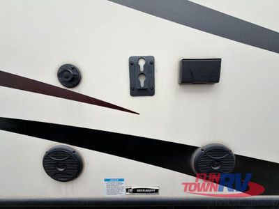 2020 Forest River RV Cardinal Luxury - Photo 16