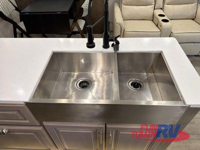 2020 Forest River RV Cardinal Luxury - Photo 20