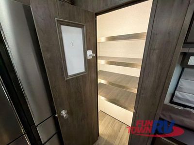 2020 Forest River RV Cardinal Luxury - Photo 24