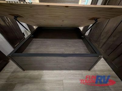 2020 Forest River RV Cardinal Luxury - Photo 40