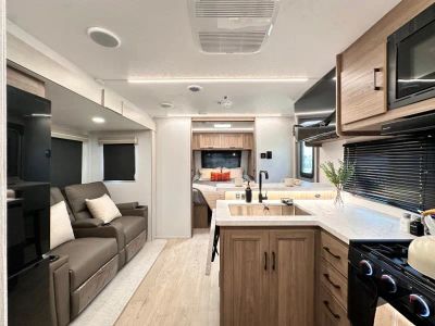 2026 Coachmen RV Freedom Express Ultra Lite - Photo 15