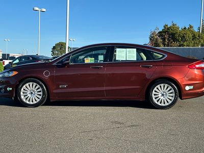 2016 Ford Fusion Energi - Photo 9