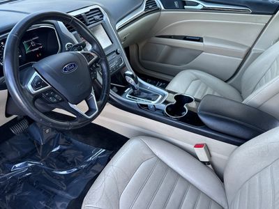 2016 Ford Fusion Energi - Photo 11