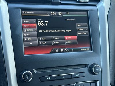 2016 Ford Fusion Energi - Photo 19