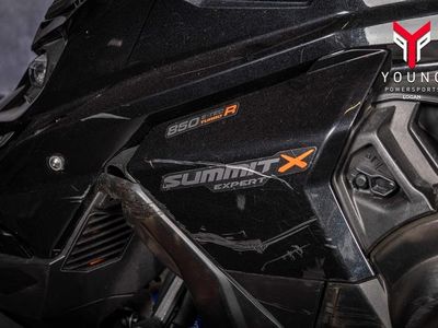 2023 Ski-Doo Summit X 850 E-TEC Turbo R 165 SS H_Al Powder 3.0_4.5 Blk - Photo 20