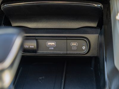 2023 Kia Telluride - Photo 31