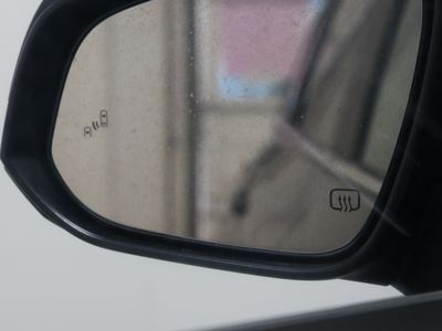 2023 Toyota Highlander FWD - Photo 23