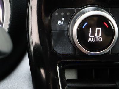 2023 Toyota Highlander FWD - Photo 22