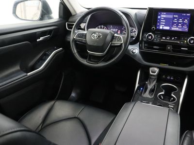 2023 Toyota Highlander FWD - Photo 33