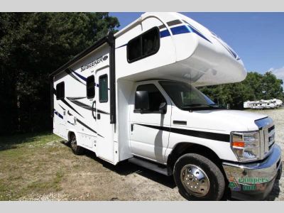 2021 Forest River RV Sunseeker — photo 8 view
