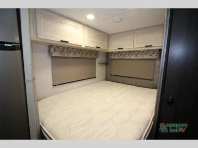 2021 Forest River RV Sunseeker — photo 39 view
