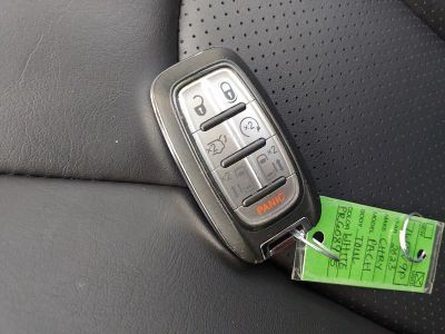 2023 Chrysler Pacifica — photo 15 view