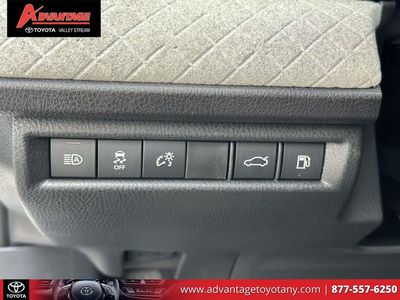 2026 Toyota Camry — photo 25 view