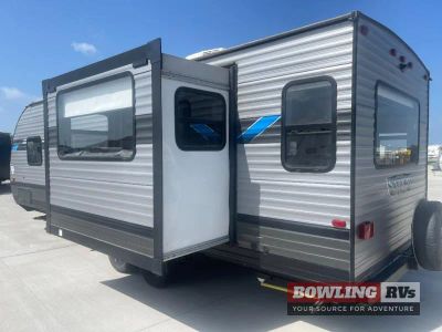 2020 Salem Cruise Lite 24RLXL — interior view