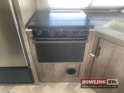 2020 Salem Cruise Lite 24RLXL — photo 10 view