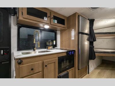 2026 Coachmen Apex Nano - Photo 3
