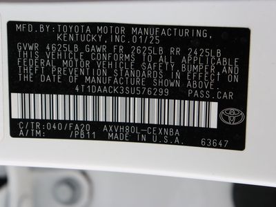 2025 Toyota Camry FWD - Photo 40