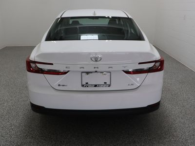2025 Toyota Camry FWD - Photo 8