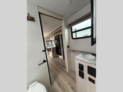 2024 Forest River RV Grand Surveyor - Photo 24