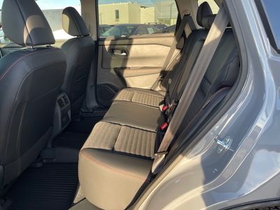 2026 Nissan Rogue - Photo 9