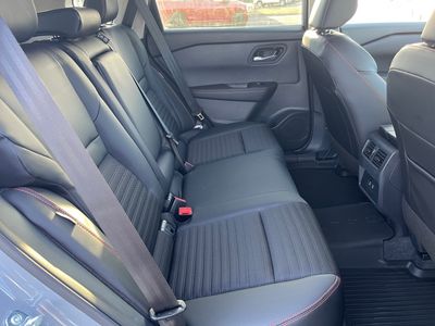 2026 Nissan Rogue - Photo 10