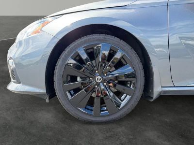 2019 Nissan Altima — interior view