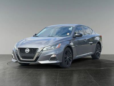 2019 Nissan Altima — rear three-quarter view