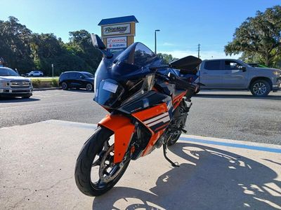 2024 KTM RC 390 - Photo 4