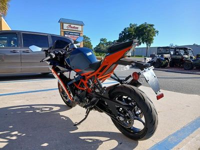 2024 KTM RC 390 - Photo 8