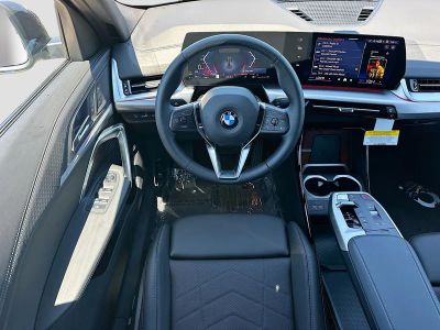 2026 BMW X2 — photo 17 view