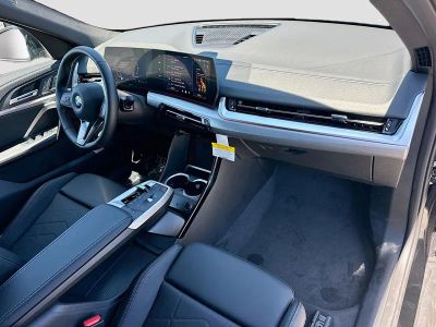 2026 BMW X2 — photo 24 view