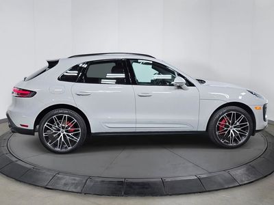 2025 Porsche Macan - Photo 8