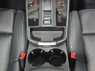 2025 Porsche Macan - Photo 20