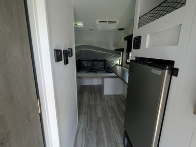 2025 Travel Lite Rove Lite — photo 13 view