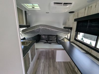 2025 Travel Lite Rove Lite — photo 11 view