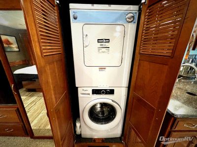 2018 Fleetwood Discovery LXE — photo 19 view