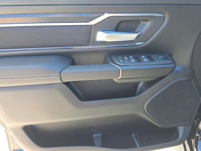 2026 Ram 1500 — photo 14 view