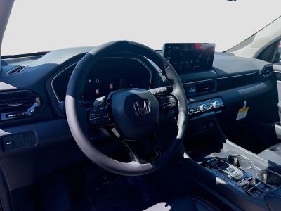 2026 Honda Pilot — photo 9 view