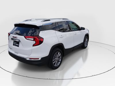 2024 GMC Terrain — photo 7 view