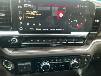 2026 GMC Sierra 1500 — photo 11 view