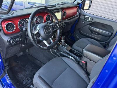 2018 Jeep Wrangler — photo 12 view